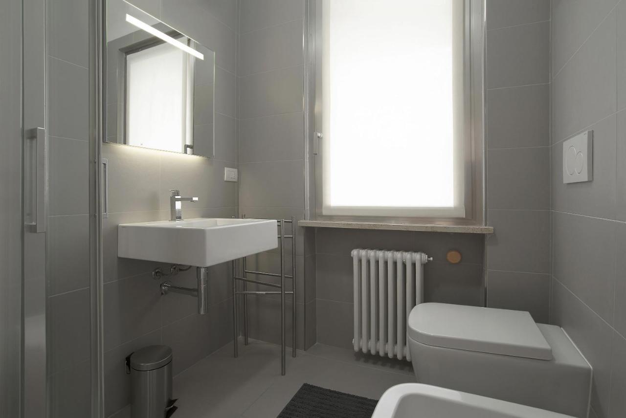 Baseventuno 4 Bilocale Apartment Sirmione Ngoại thất bức ảnh